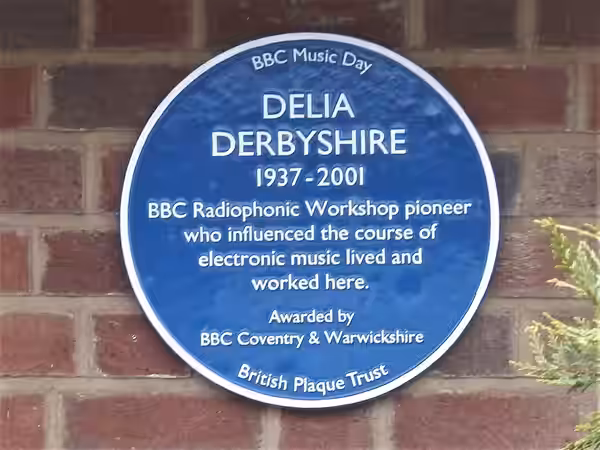 Delia Derbyshire Plaque Inscription: BBC Music Day Delia Derbyshire 1937 - 2001 BBC Radiophonic Workshop Pioneer who influenced the course of electronic music l (2018)