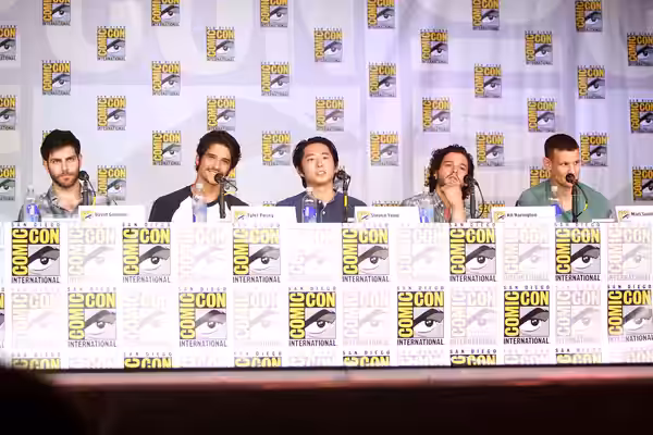 David Giuntoli, Tyler Posey, Steven Yeun, Kit Harrington and Matt Smith speaking at the 2013 San Diego Comic Con International, for Entertainment Weekly's "Brav
