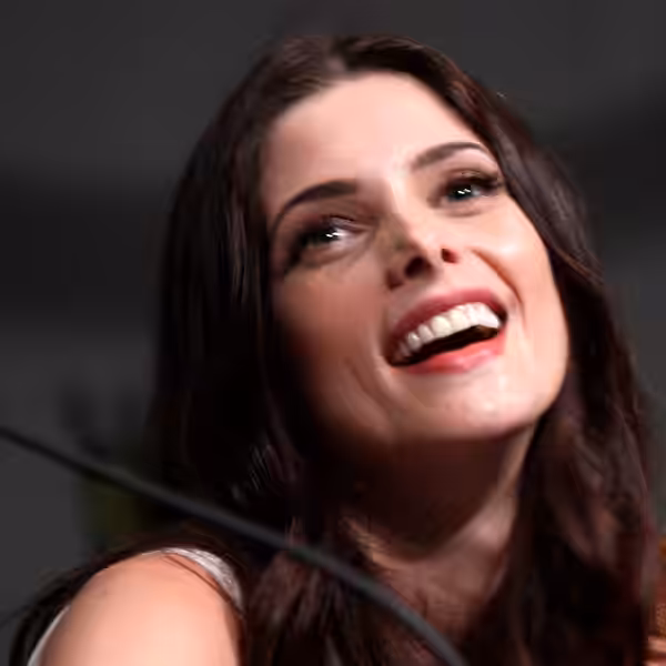 w:Ashley Greene @ 2012 San Diego Comic-Con International