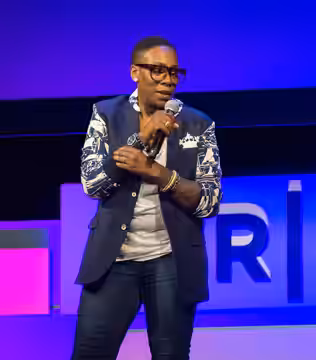 Time's Up event at the 2018 Tribeca Film Festival (Tribeca Talks: Time's Up). A series of talks/performances about Time's Up/sexual harassment. Gina Yashere dur