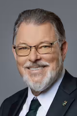 Jonathan Frakes