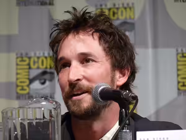 Noah Wyle at San Diego Comic Con promoting Falling Skies (2010)