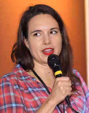 Ingrid Oliver at Supercon Retro in 2017