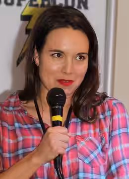 Ingrid Oliver at Supercon Retro in 2017