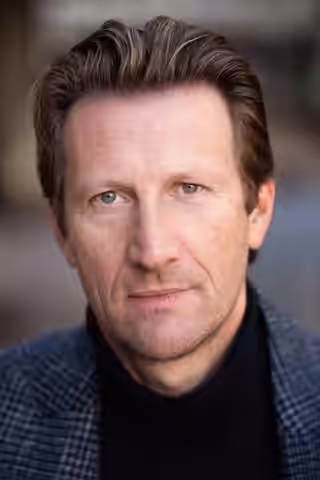 Mark Bazeley