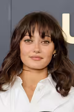 Ella Purnell
