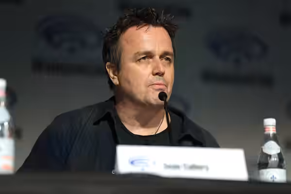 Sean Callery speaking at the 2018 WonderCon at the Anaheim Convention Center in Anaheim, California. Please attribute to Gage Skidmore if used elsewhere.