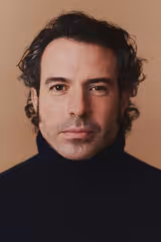 Tom Cullen