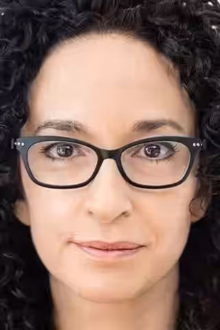 Debora Cahn