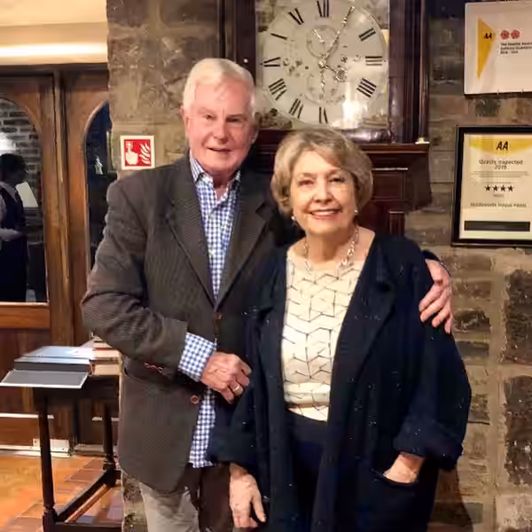 Sir Derek Jacobi Anne Reid in the recpetion lobby at Holdsworth House in Halifax whilst filming 'Last Tango in Halifax' in 2019