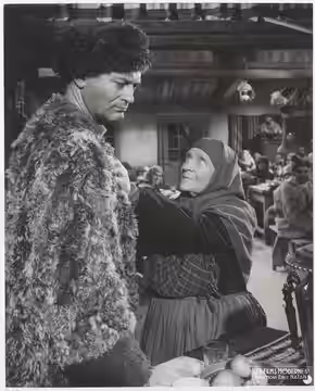 Curd Jürgens in a scene from Michele Strogoff, a 1956 film directed by Carmine Gallone.
