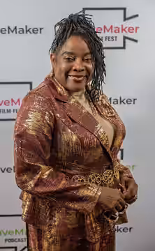 Loretta Devine