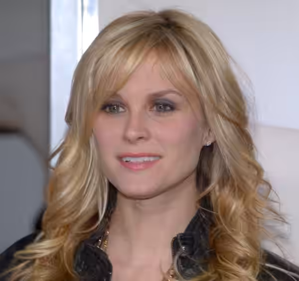 Bonnie Somerville at Walk of Death premiere (2007)