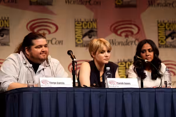 Jorge Garcia, Sarah Jones and Parminder Nagra speaking at the 2012 WonderCon in Anaheim, California. Please attribute to Gage Skidmore if used elsewhere.