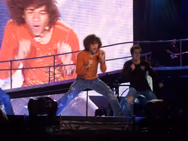 Push It To the Limit (2007)