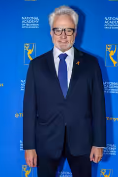 Bradley Whitford attends the News and Documentary Emmy Awards in NYC (2023)