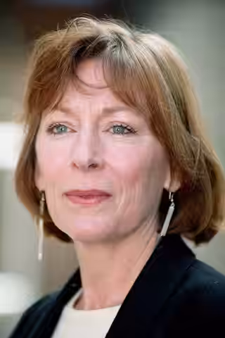 Lynn Farleigh