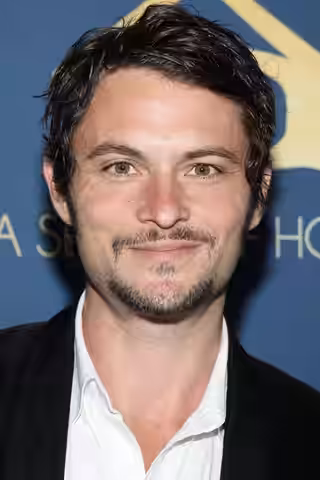Shiloh Fernandez