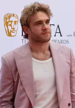 Bobby Lockwood at the TV BAFTAs red carpet, May 26 (2026)