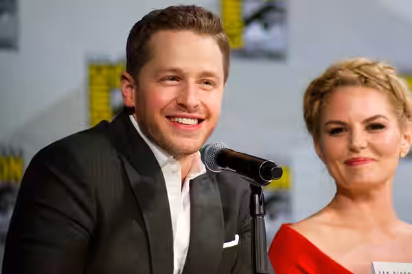 Josh Dallas &amp; Jennifer Morrison Once Upon a Time Panel at the 2014 Comic-Con International.