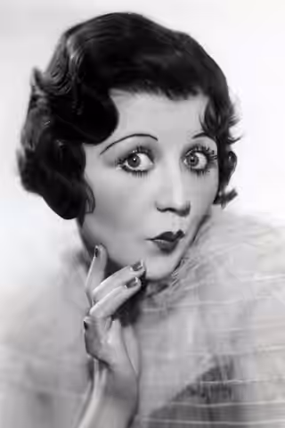 Mae Questel