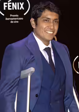 Tenoch Huerta on the red carpet of Fenix Awards 2018. 7, November, 2018. Mexico City. Picture by Milton Martinez / Secretaria de Cultura CDMX.