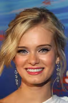 Sara Paxton