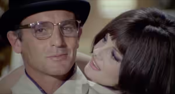 Philippe Leroy e Rossana Podestà in una scena del film italiano Il grande colpo dei 7 uomini d'oro (1966).
