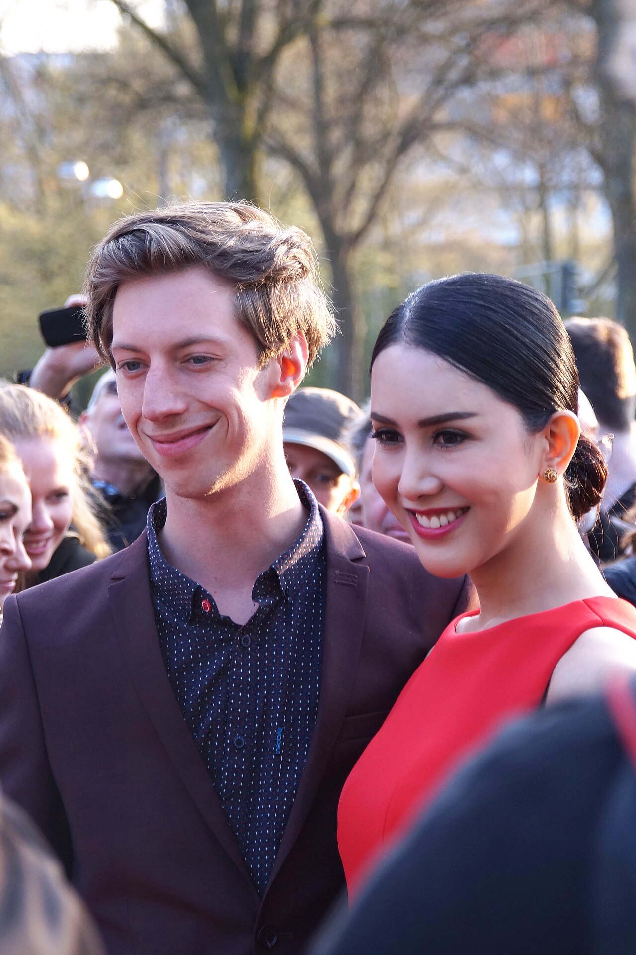 Max Mauff und Aisawanya Areyawattana bei der Verleihung des 'Grimme Preis 2016' am 08.04.2016 in Marl.