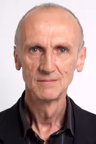Ian Hanmore