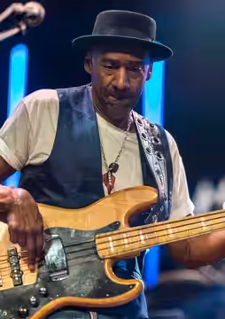 Marcus Miller