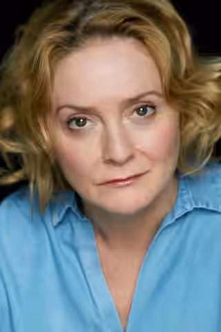 Lizzie Hopley