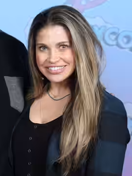 Danielle Fishel at GalaxyCon Austin in 2023