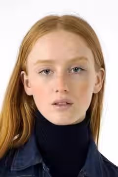 Bobbi Salvör Menuez