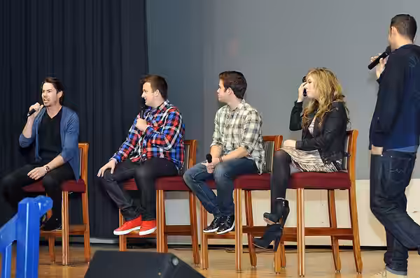 Jennette McCurdy, Nathan Kress, Jerry Trainor and Noah Munck at the Joint Base McGuire-Dix-Lakehurst. The cast of Nickelodeon hit "iCarly" take the time to answ (2012)