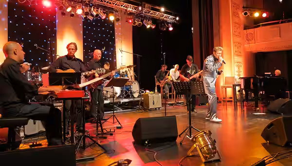 The TCB Band, Elvis Presley’s band since 1969, 2013 on stage at the 12th European Elvis Festival in en:Bad Nauheim, Dolce Theatre. Three members of the original