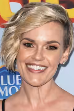 Kari Wahlgren