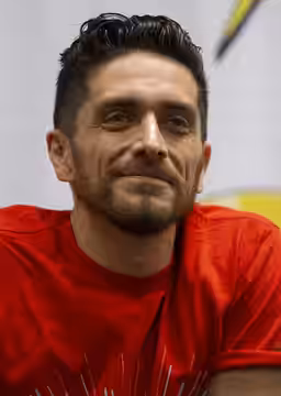 Josh Keaton at the Raleigh Supercon in 2018