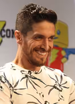 Josh Keaton at the Florida Supercon in 2018