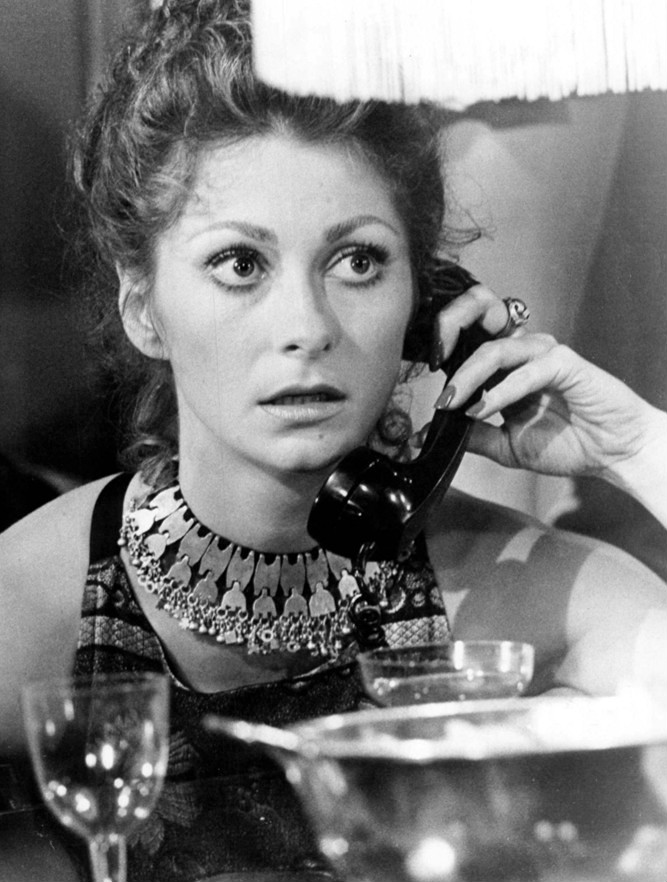 Photo of actress Elizabeth Ashley from the made for television film "Your Money or Your Wife". (1972)