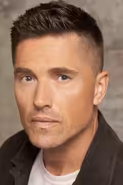 Eric Winter