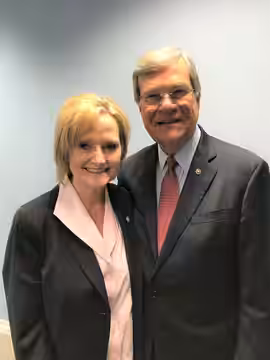 Appreciate former Majority Leader Trent Lott stopping by today to check in and wish me well. (2018)