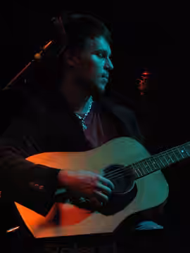 BT playing an acoustic version of "Satellite" from his 2001 album – Movement in Still Life (2006)