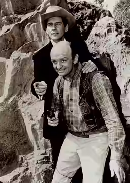 Jackie Searl (front) &amp; Jack Kelly in the TV series Maverick, episode Substitute Gun - publicity still (cropped) (1961)