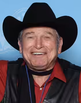 Burton Gilliam at GalaxyCon Raleigh in 2019