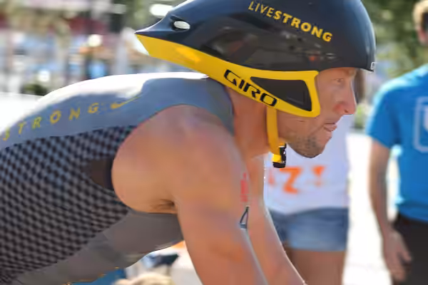 Lance Amstrong Ironman 70.3 Floride (2012)