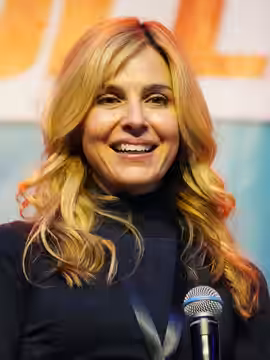 Comiccon Holland 2026 - Q &amp; A Stranger Things Cara Buono Aka Karen Wheeler There is no force as strong as a mother protecting her children, and this is clea
