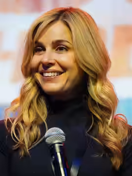 Author : @Kiri Karma Comiccon Holland 2026 - Q &amp; A Stranger Things Cara Buono Aka Karen Wheeler There is no force as strong as a mother protecting her child
