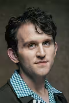 Harry Melling