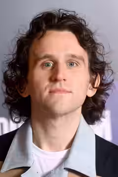 Harry Melling